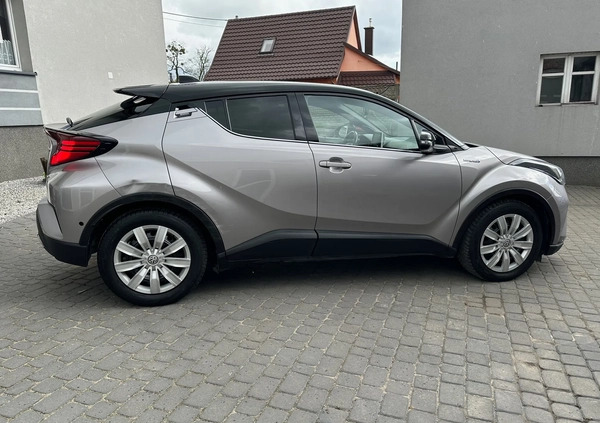 Toyota C-HR cena 87900 przebieg: 27500, rok produkcji 2020 z Włocławek małe 781